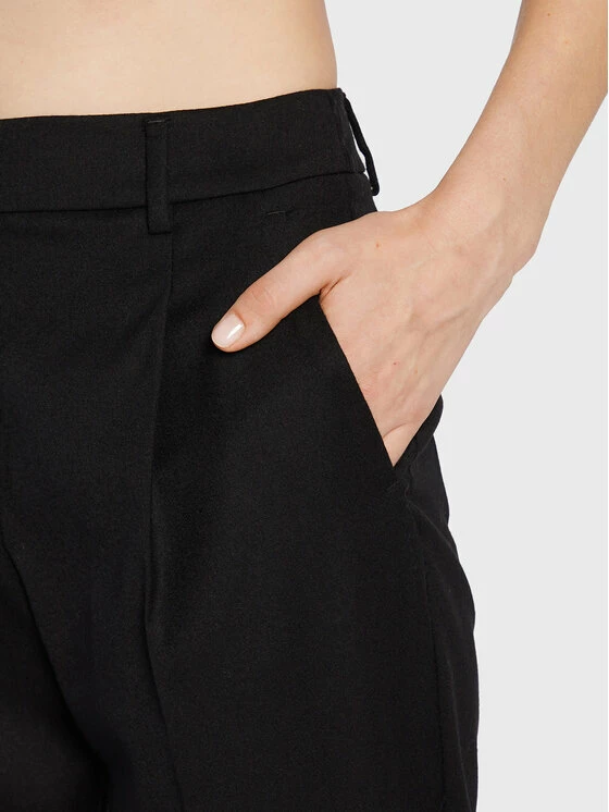 Weekend Max Mara Γυναίκες Υφασμάτινα Παντελόνια Παντελόνι υφασμάτινο Bussola 51360523 Μαύρο Regular Fit 4 Weekend Max Mara Γυναίκες Υφασμάτινα Παντελόνια Παντελόνι υφασμάτινο Bussola 51360523 Μαύρο Regular Fit - Image 4