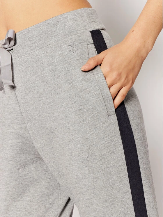 Weekend Max Mara Γυναίκες Παντελόνια Φόρμας Παντελόνι φόρμας Domino 57860319 Γκρι Regular Fit 4 Weekend Max Mara Γυναίκες Παντελόνια Φόρμας Παντελόνι φόρμας Domino 57860319 Γκρι Regular Fit - Image 4